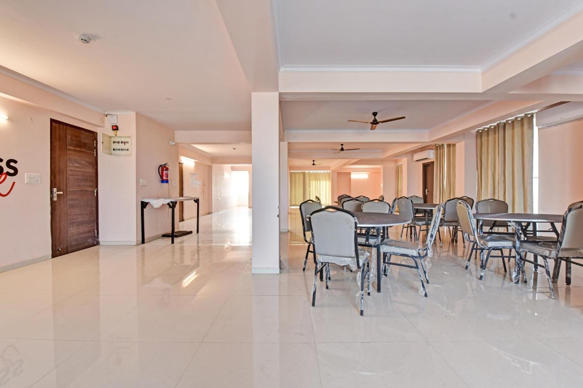 Hotel O Townhouse Jaipur Eksteriør bilde